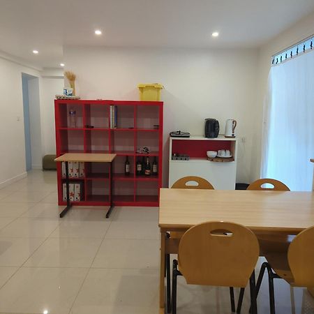 House 20 Min From Paris By Metro, Free Parking Apartment Creteil Luaran gambar