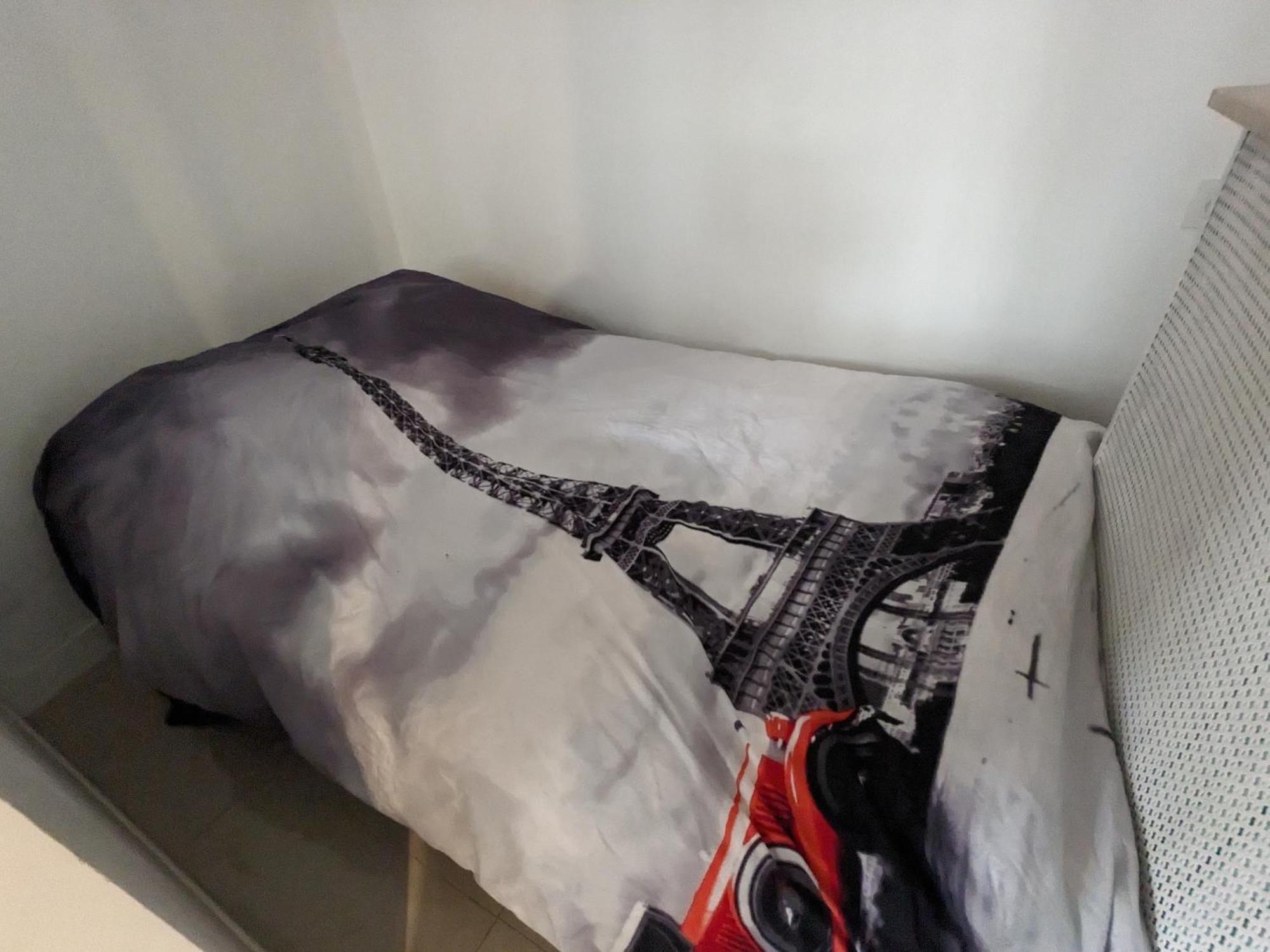 House 20 Min From Paris By Metro, Free Parking Apartment Creteil Luaran gambar